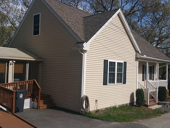 4th image of 887 W Lowell Ave