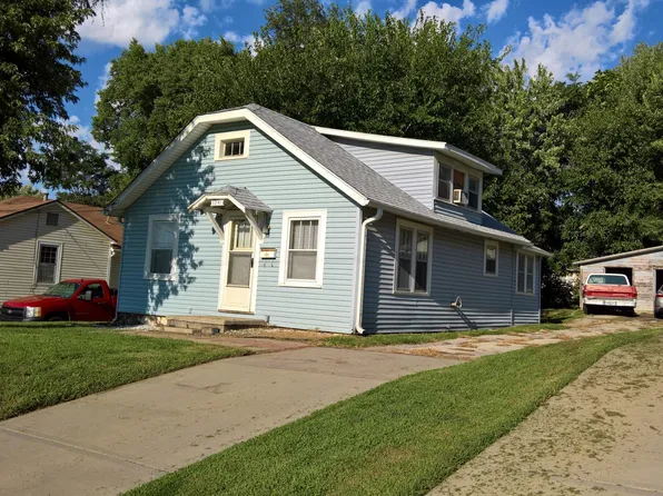 1241 S McCoy St, Independence, MO 64055