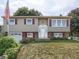 464 Biscayne Rd, Lancaster, PA 17601
