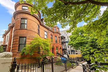 1372 Dean Street, #D