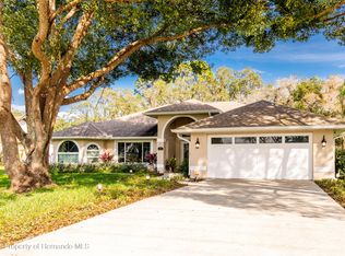 212 Preston Hollow Dr, Spring Hill, FL 34609