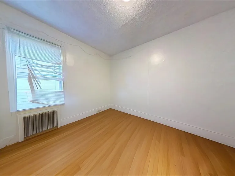 39 Cherokee St #2 — Photo 3