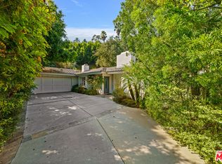 1261 Beverly View Dr, Beverly Hills, CA 90210