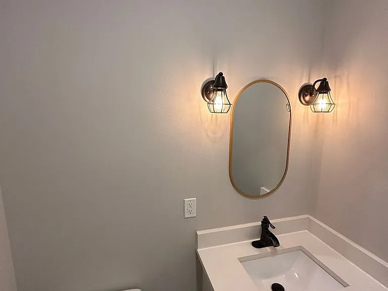 6585 Beverly Hills Cir — Photo 20