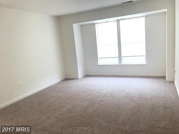4th image of 7532 Coxton Ct Unit H