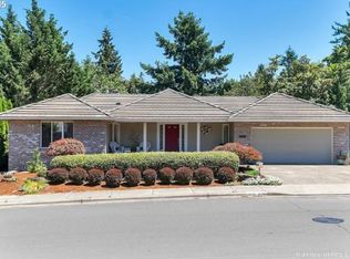 18532 SW Kelly View Loop, Beaverton, OR 97007