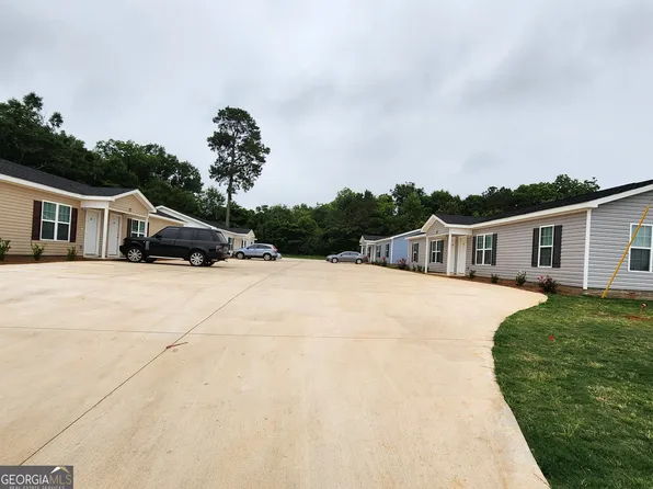 141 Ronald Pride Blvd, Fort Valley, GA 31030