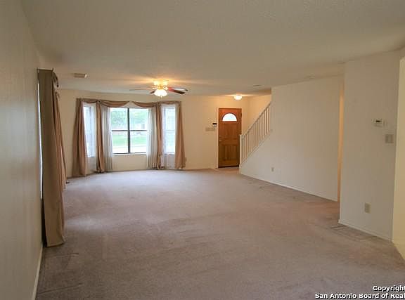 4th image of 1641 Willow Top Dr
