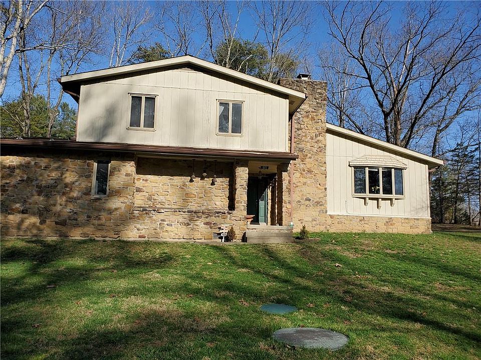 1st image of 637 Highland Dr