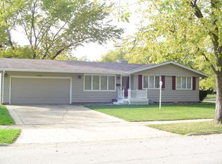 18824 Cherry Ln, Lansing, IL 60438