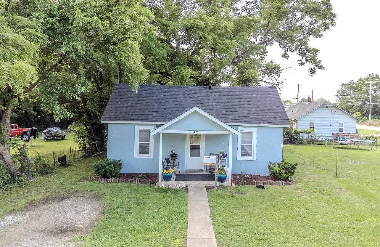 429 W Pierce St, Lebanon, MO 65536 | Zillow