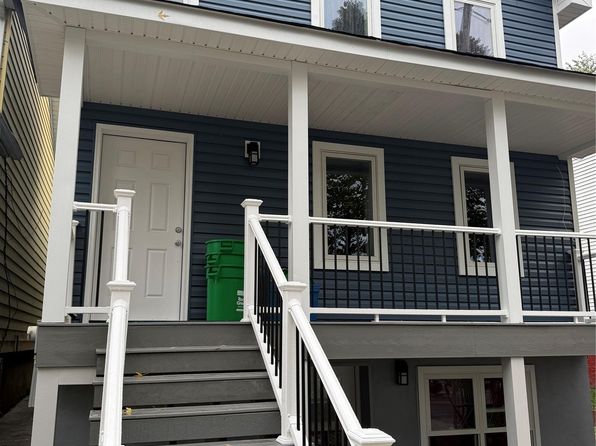 42 Jefferson St #101