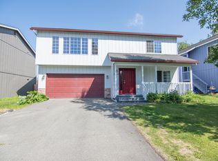 7349 Feather Pl, Anchorage, AK 99507