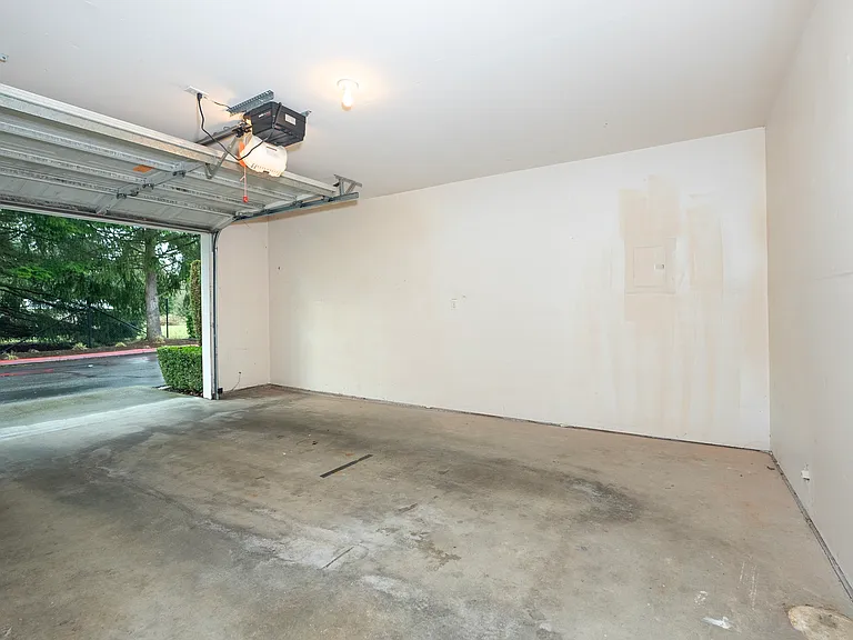 3x2 Townhome w/ Garage - 1,196 Sq Ft 3x2 Townhome w/ Garage - 1,196 Sq Ft