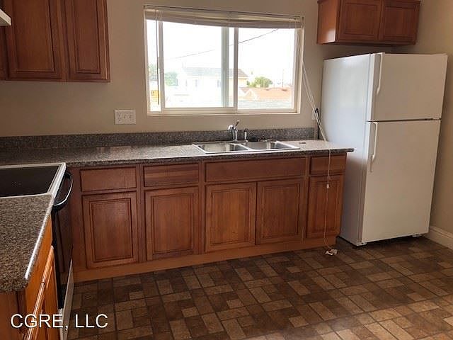 2nd image of 1580 Pacific Ave APT 1