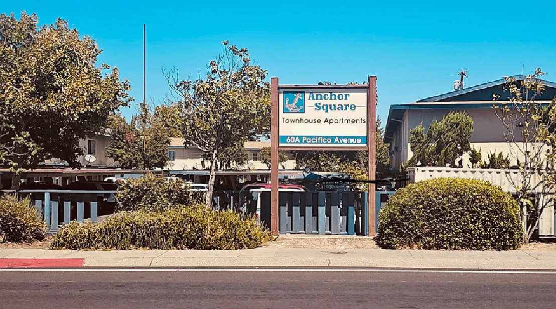 Anchor Square Apartments — Photo 1