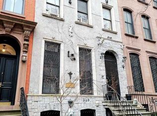 318 E 18th St, New York, NY 10003