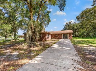 4304 Bruton Rd, Plant City, FL 33565