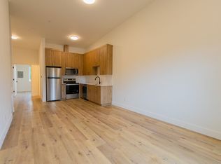 8080 N Willamette Blvd #302, Portland, OR 97203