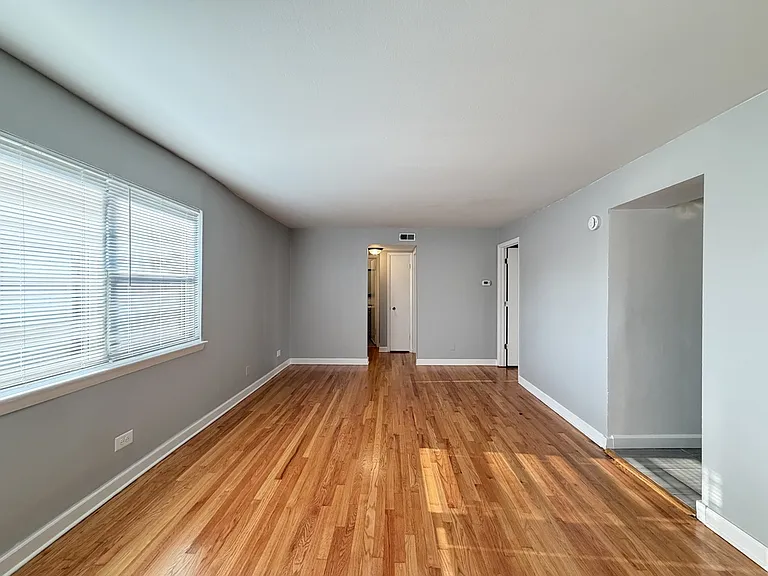 4920 Mulford St #N4 — Photo 11