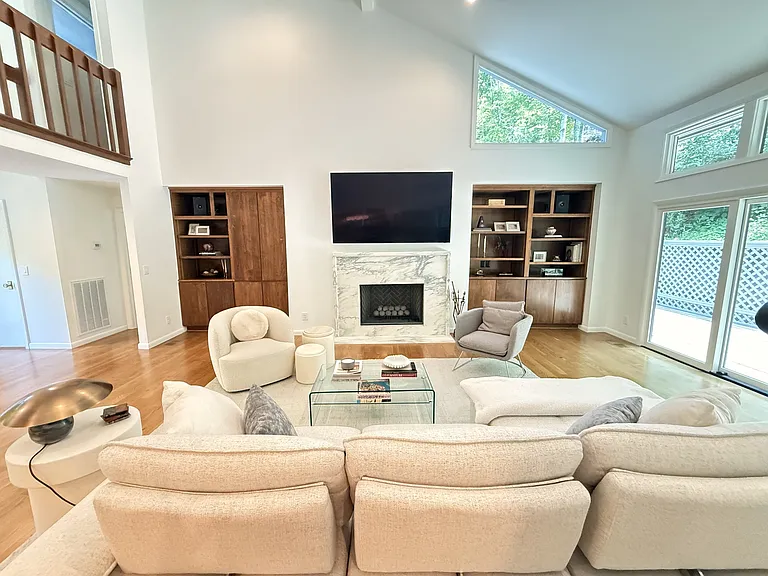6617 Chatsworth Pl — Photo 11