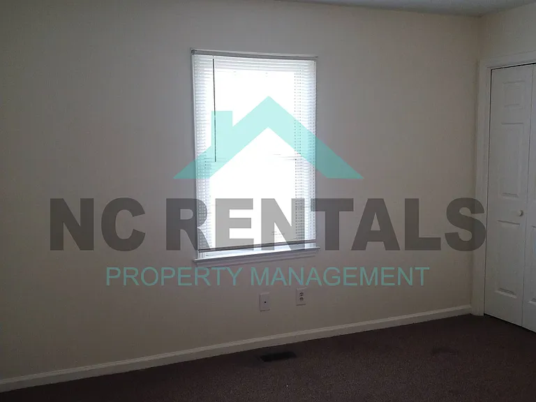 100 Kristin Dr #C5 — Photo 21