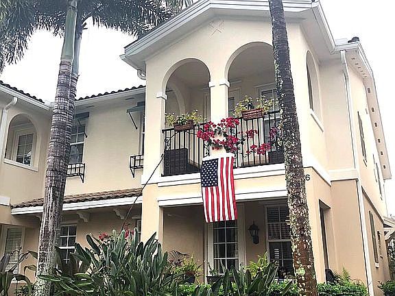 4th image of 28716 Alessandria Cir