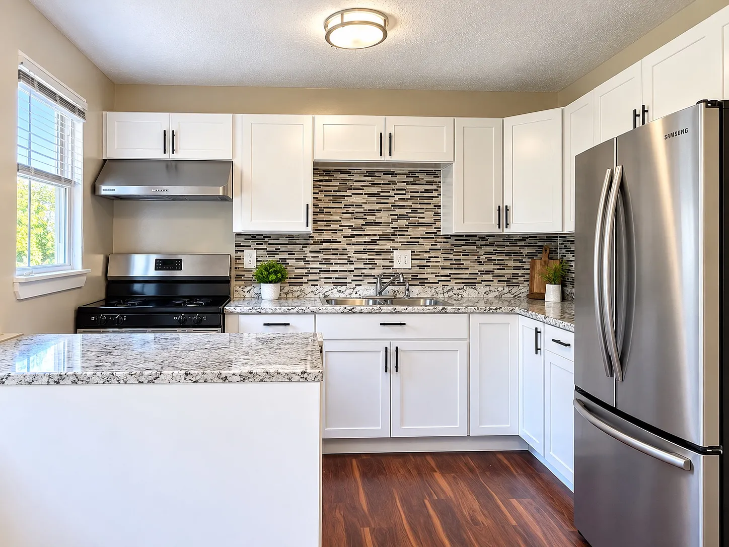 4 bed, 2162 sqft, $2,252 — Photo 1