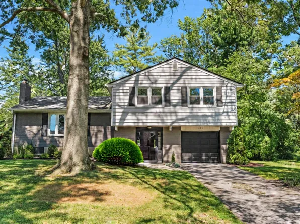 233 Prospect Dr, Wilmington, DE 19803