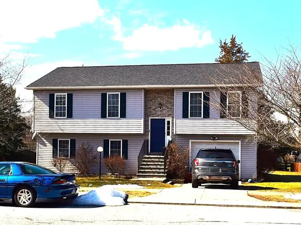 99 Jessica Dr, Gettysburg, PA 17325