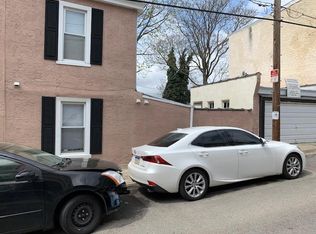 222 Grape St, Philadelphia, PA 19128