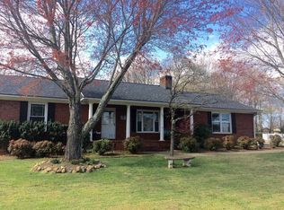 207 Wilson Rd, Greer, SC 29650