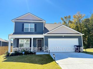 71 Arabian St, Rossville, GA 30741