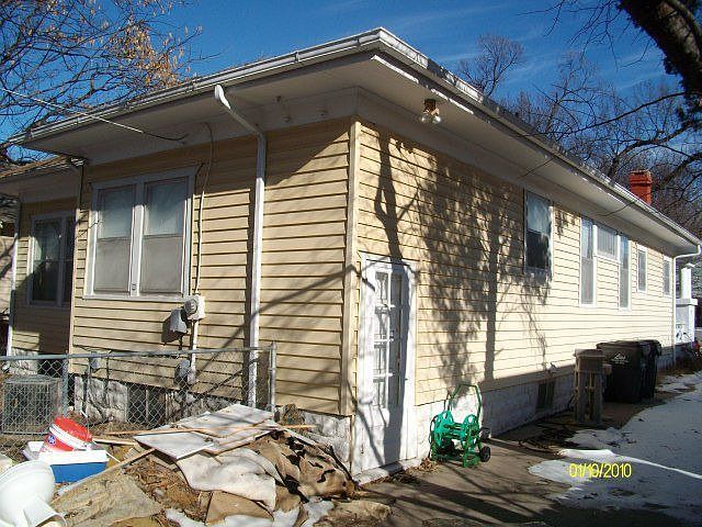 2nd image of 241 S Erie Ave