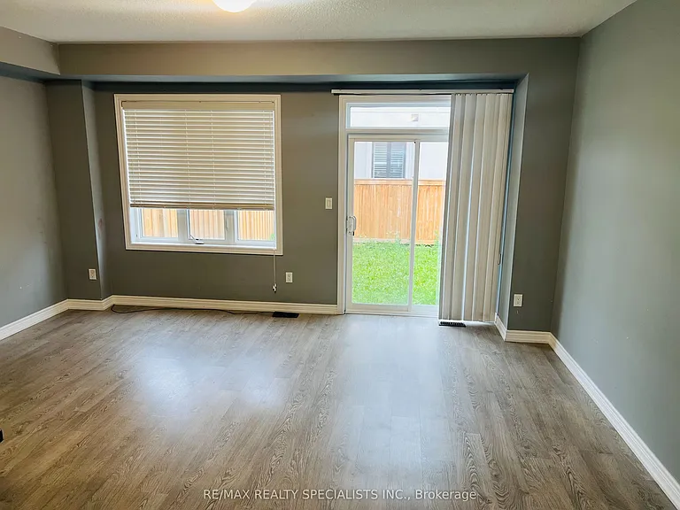 49 Doris Pawley Cres — Photo 4