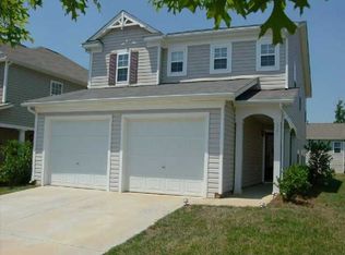 321 Palmdale Ct, Holly Springs, NC 27540