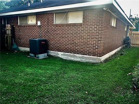 4th image of 2309-11 Neyrey Dr