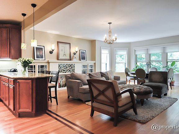 Kitchen/Living Room