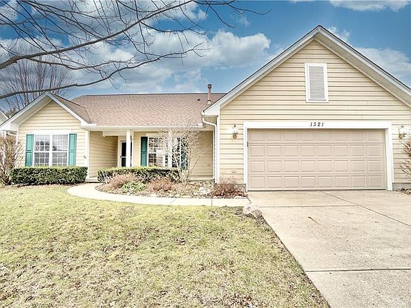 4th image of 1321 Rose Lake Dr