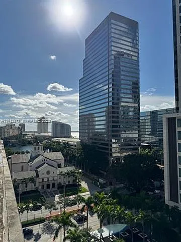 500 Brickell Ave #1502 — Photo 19
