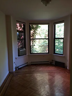 Rented by Francine Realty | media 33