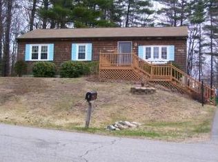 4 Mountain View Ln, Rochester, NH 03867