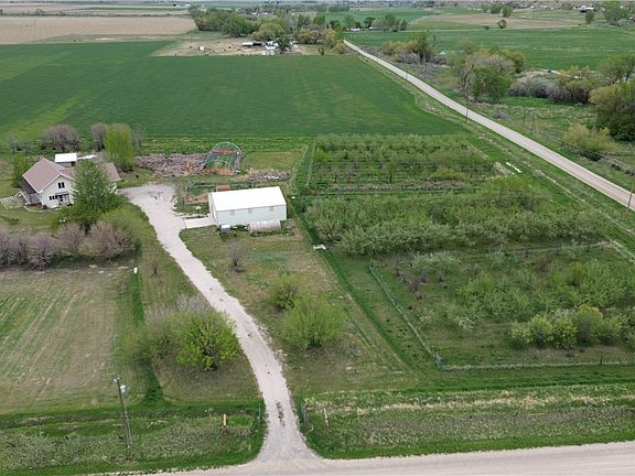 3rd image of 157 Hergenrider Rd