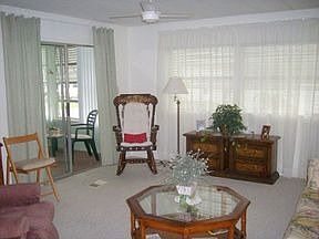 3rd image of 13047 Orange Ave