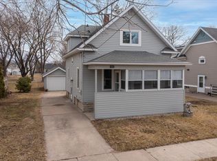 812 Powers St, Oshkosh, WI