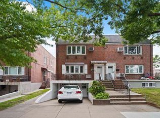 64-04 78th St #2, Middle Village, NY 11379