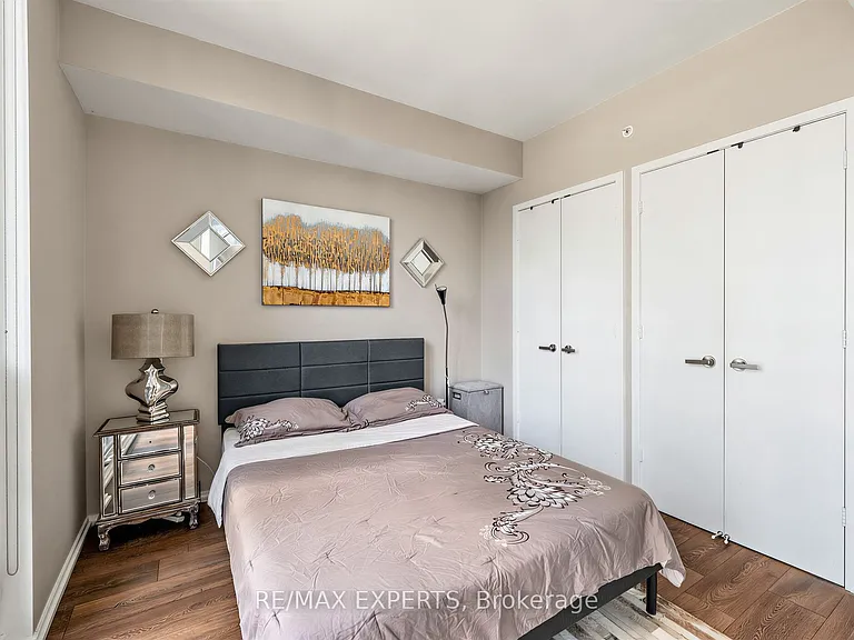 45 Charles St E #1509 — Photo 16