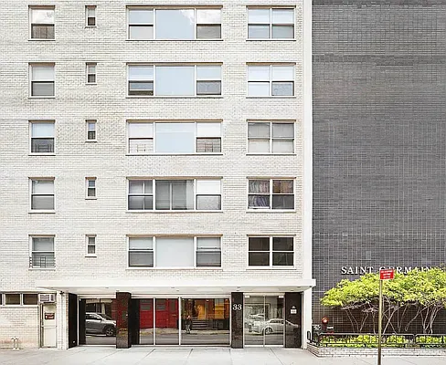 Sold by Oxford Property Group | media 9