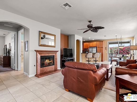 2nd image of 80326 Avenida Linda Vis