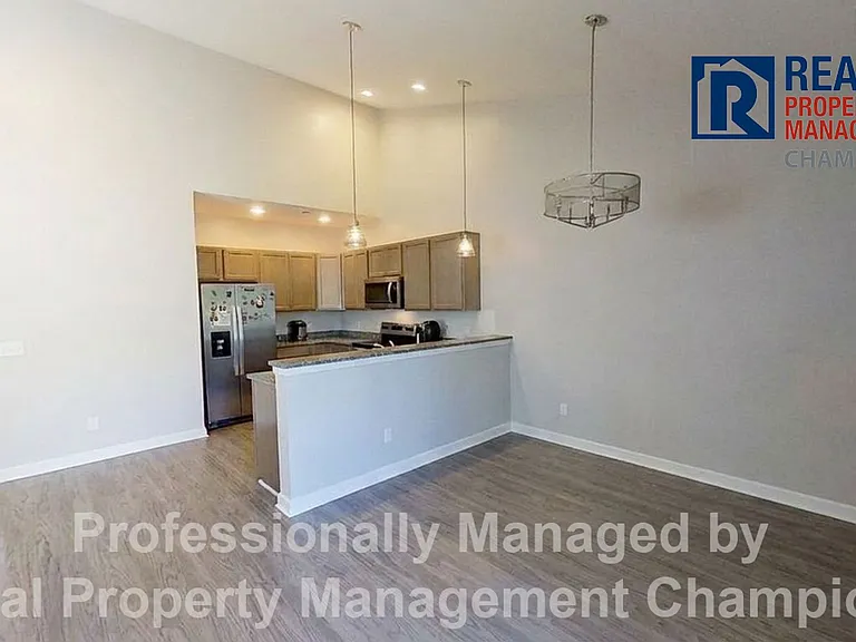 148 Lincoln Place Cir — Photo 5